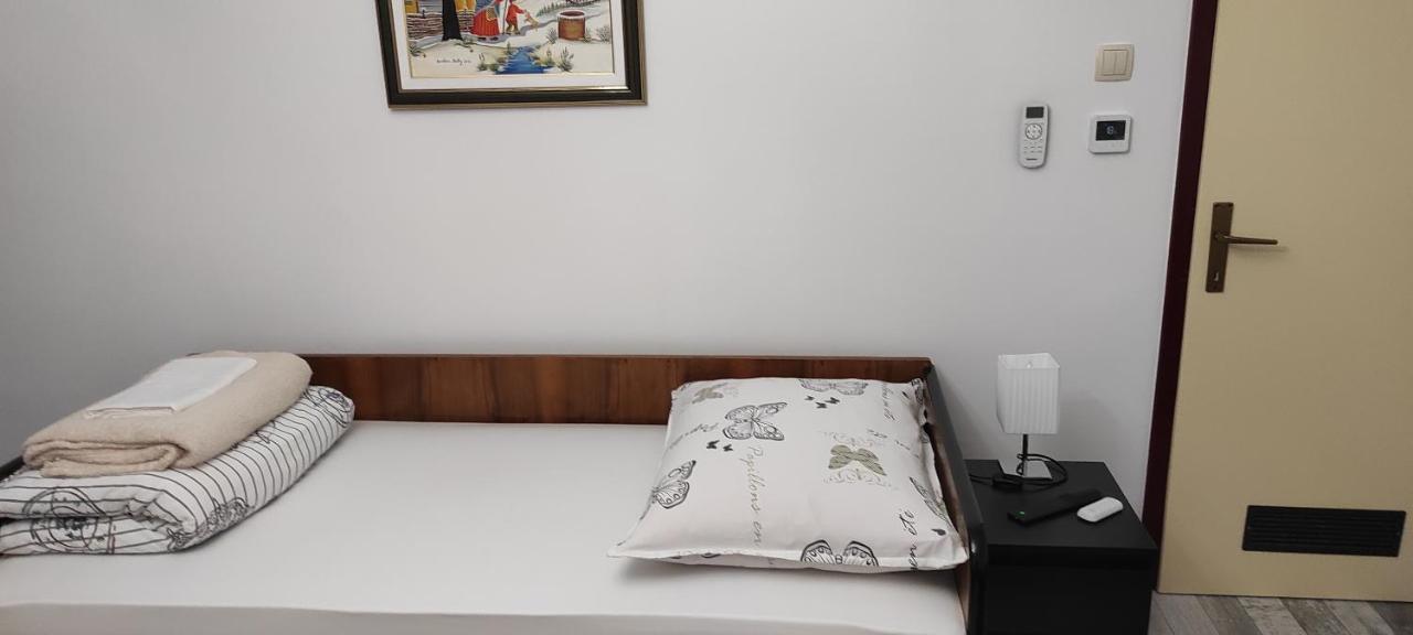 Tp Apartman 1 Križevci Exterior foto